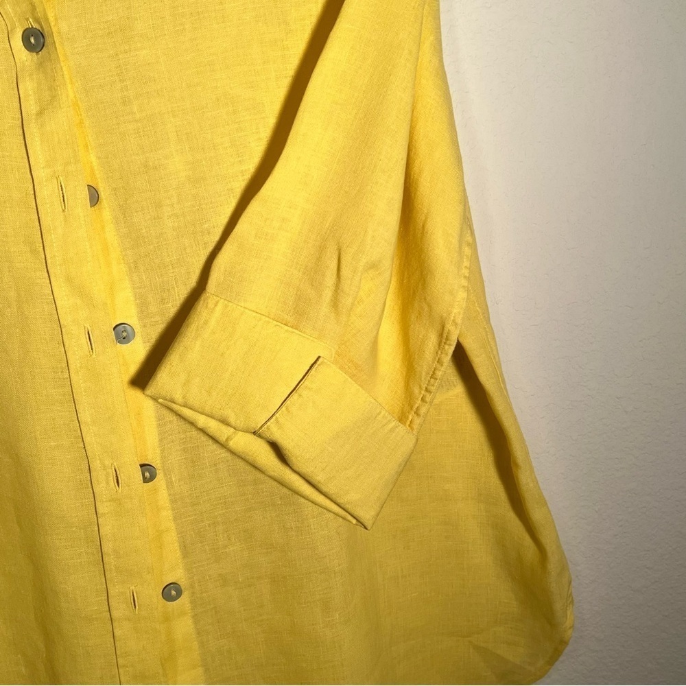Chico's Yellow Button Down Shirt Size Medium - Picture 5 of 12